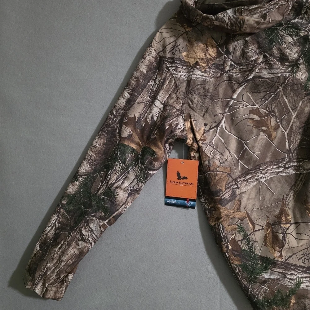 NWT Field & Stream Mens RealTree Hydroproof Camo Rain Jacket Size Medium